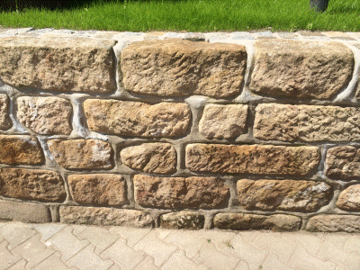 Sandsteinmauer